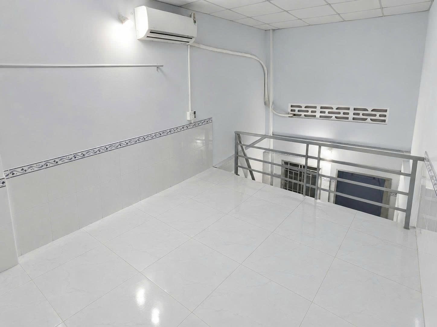 PHÒNG TRỌ GÁC ĐÚC HƯNG LỢI – GIÁ SINH VIÊN CHỈ 1,89 TRIỆU/THÁNG